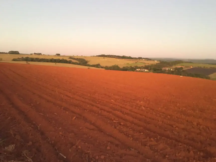 Foto 1 de Terreno / Lote à venda, 48400m2 em Aracoiaba Da Serra - SP