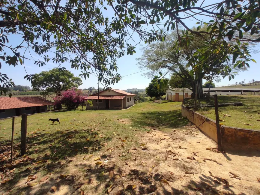 Sítio / Rancho com 4 quartos à venda, 242000m2 em Alambari - SP - imagem 6 Foto 6 de Sítio / Rancho com 4 quartos à venda, 242000m2 em Alambari - SP