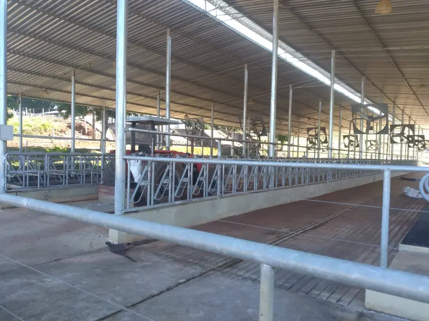 Foto 1 de Fazenda / Haras com 2 quartos à venda, 1186544m2 em Centro, Angatuba - SP