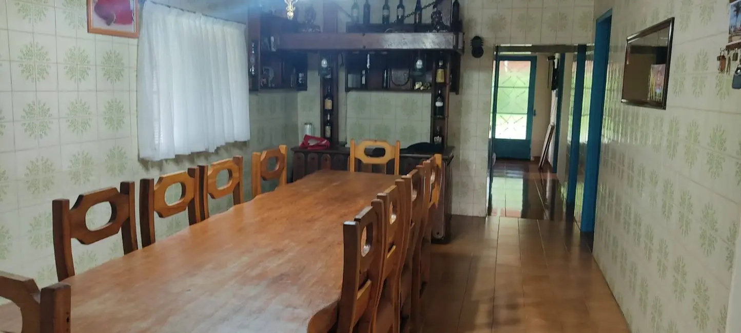 Chácara com 3 quartos à venda, 3260m2 em Centro, Sarapui - SP - imagem 7 Foto 7 de Chácara com 3 quartos à venda, 3260m2 em Centro, Sarapui - SP