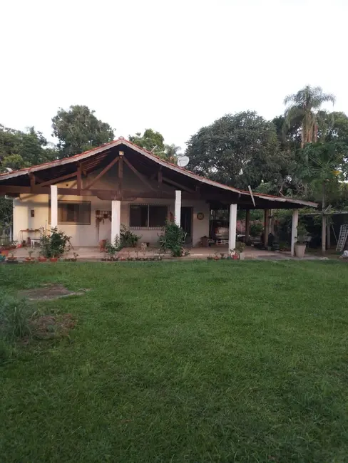 Foto 2 de Chácara com 3 quartos à venda, 24200m2 em Aracoiaba Da Serra - SP