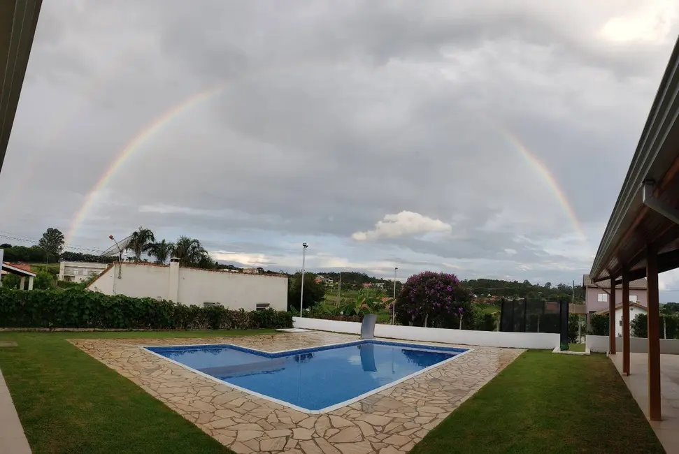 Chácara com 4 quartos à venda, 1000m2 em Sarapui - SP - imagem 5 Foto 5 de Chácara com 4 quartos à venda, 1000m2 em Sarapui - SP