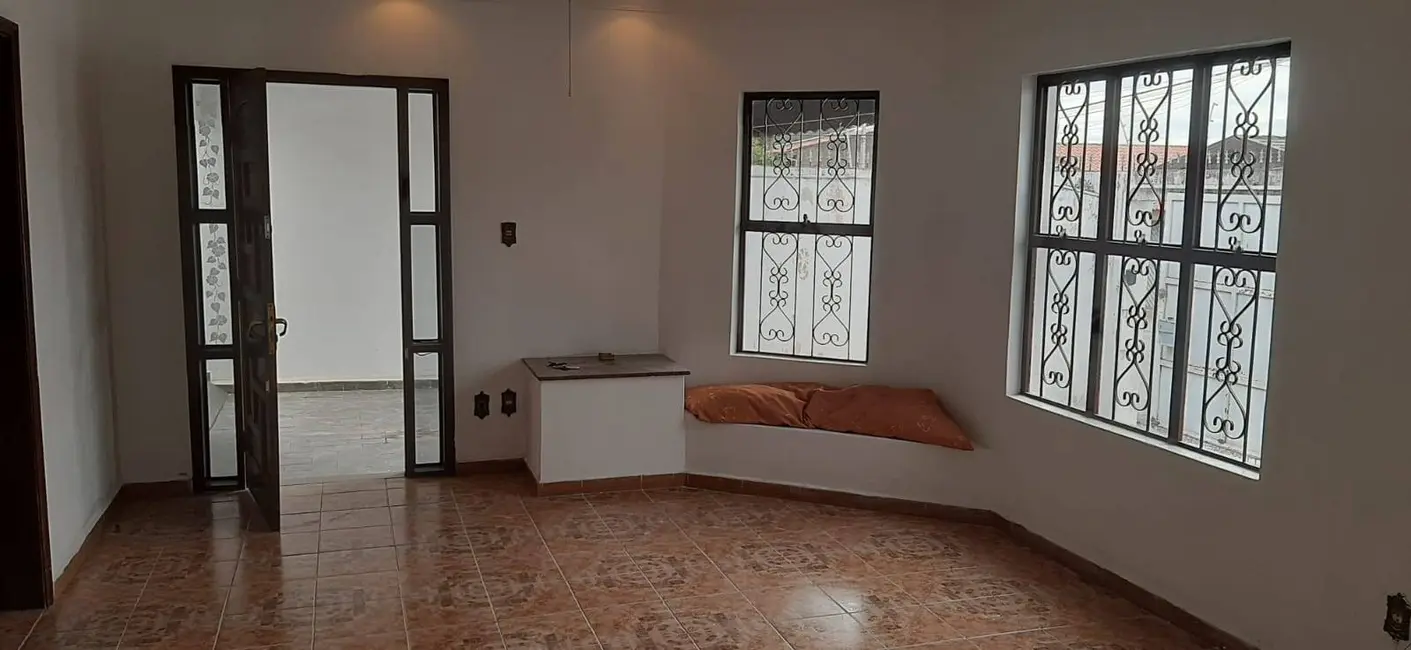 Foto 1 de Casa com 3 quartos para alugar, 300m2 em Vila Angélica, Sorocaba - SP