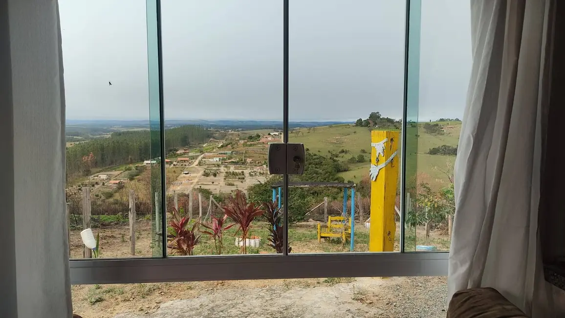 Foto 2 de Casa com 2 quartos à venda, 1000m2 em Aracoiaba Da Serra - SP