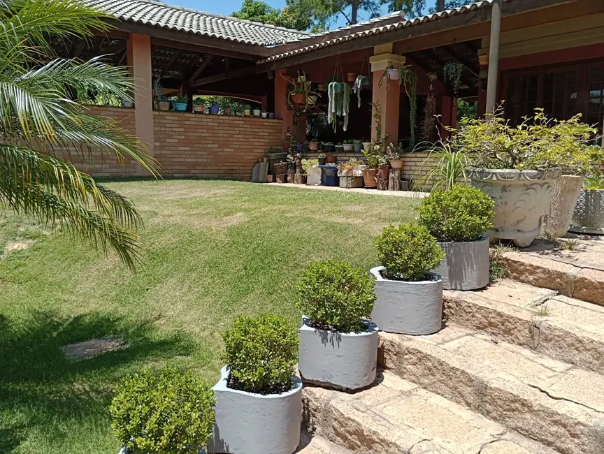 Foto 5 de Chácara com 4 quartos à venda, 5000m2 em Aracoiaba Da Serra - SP