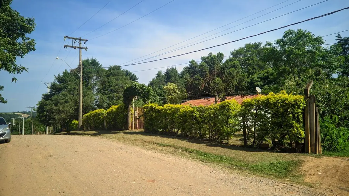 Chácara com 2 quartos à venda, 1400m2 em Centro, Capela Do Alto - SP - imagem 1 Foto 1 de Chácara com 2 quartos à venda, 1400m2 em Centro, Capela Do Alto - SP