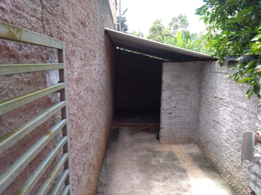 Casa com 3 quartos à venda, 900m2 em Alambari - SP - imagem 4 Foto 4 de Casa com 3 quartos à venda, 900m2 em Alambari - SP