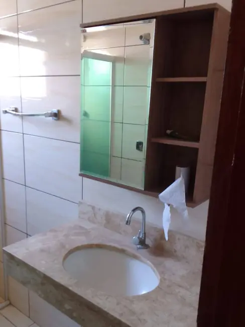 Casa com 3 quartos à venda, 850m2 em Centro, Capela Do Alto - SP - imagem 3 Foto 3 de Casa com 3 quartos à venda, 850m2 em Centro, Capela Do Alto - SP