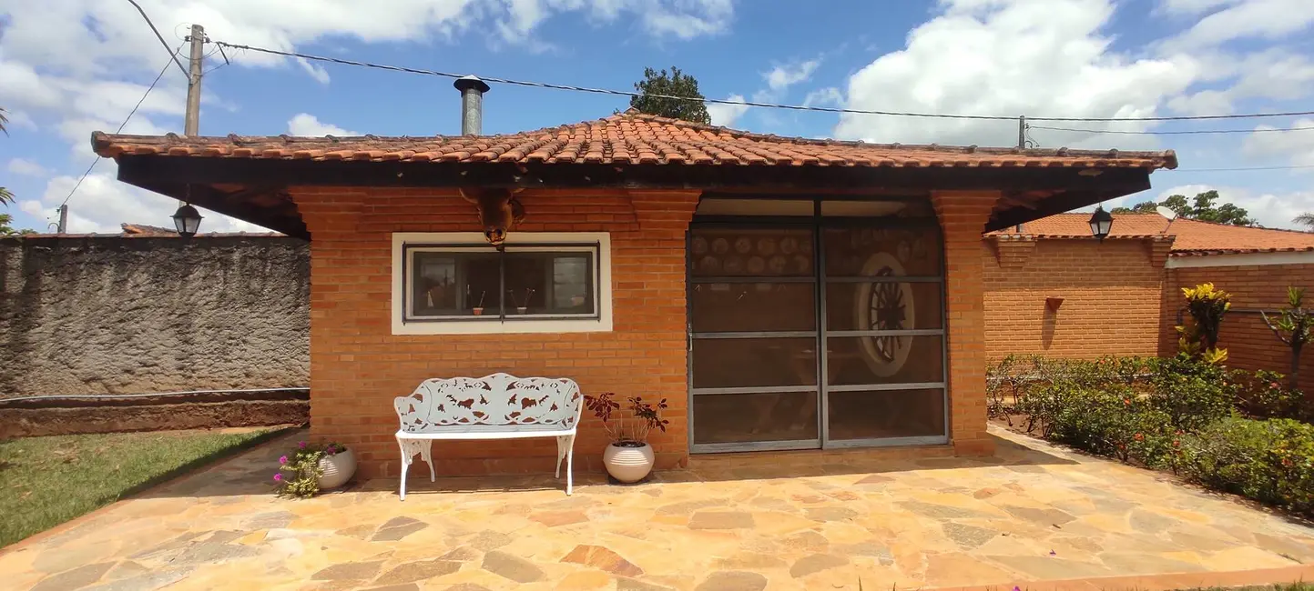 Chácara com 5 quartos à venda, 3800m2 em Alambari - SP - imagem 6 Foto 6 de Chácara com 5 quartos à venda, 3800m2 em Alambari - SP