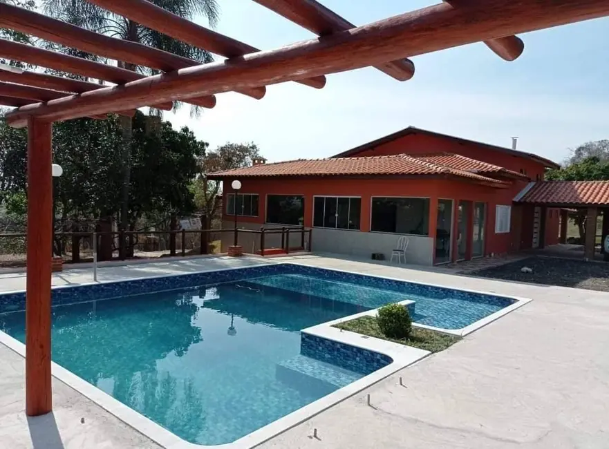 Foto 1 de Chácara com 4 quartos à venda, 1274m2 em Capela Do Alto - SP