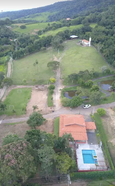 Foto 2 de Chácara com 4 quartos à venda, 1274m2 em Capela Do Alto - SP