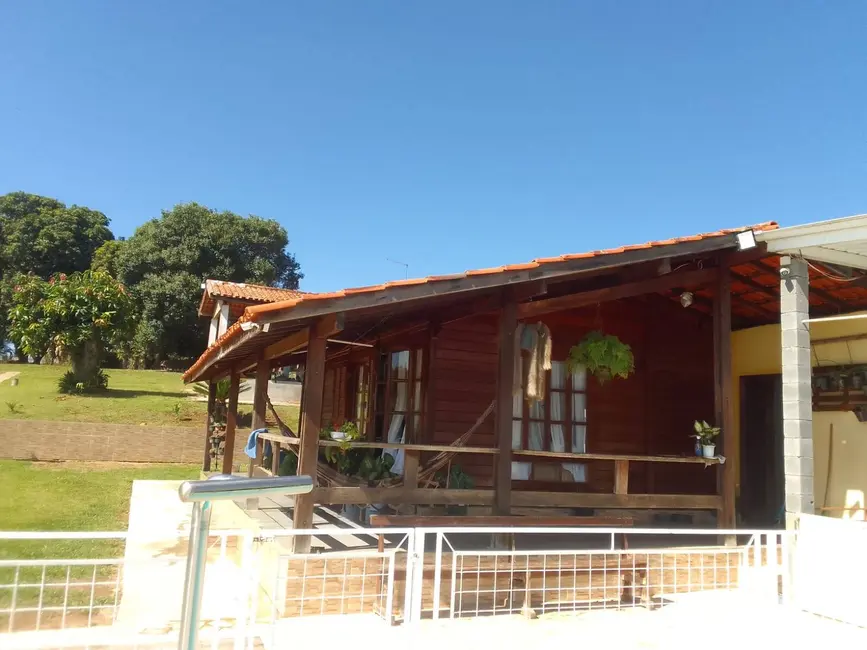 Foto 9 de Chácara com 2 quartos à venda, 2200m2 em Centro, Capela Do Alto - SP