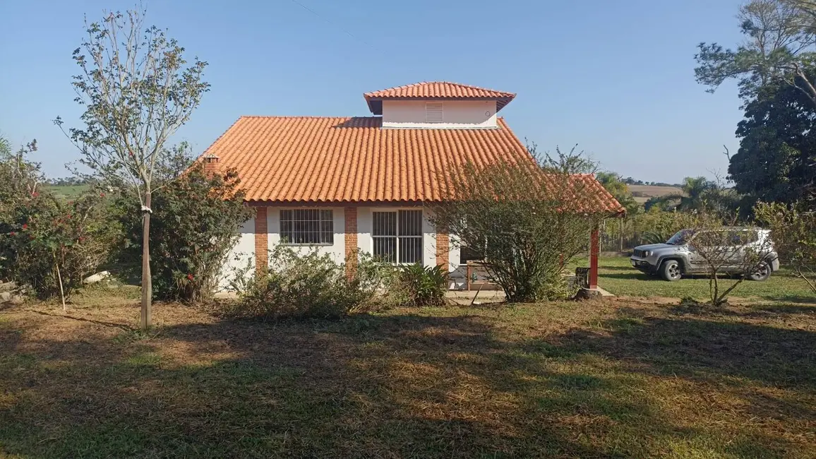 Foto 2 de Chácara com 3 quartos à venda, 2346m2 em Aracoiaba Da Serra - SP