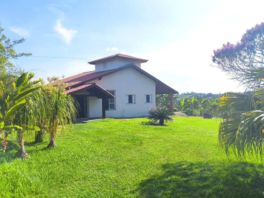 Foto 3 de Chácara com 3 quartos à venda, 2346m2 em Aracoiaba Da Serra - SP