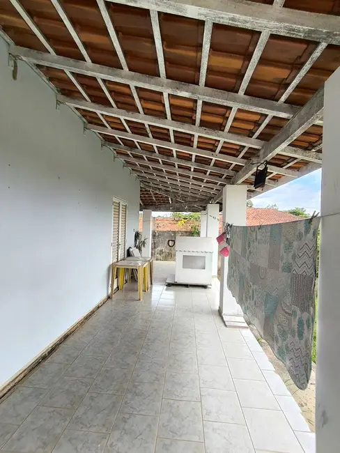 Chácara com 3 quartos à venda, 2500m2 em Alambari - SP - imagem 6 Foto 6 de Chácara com 3 quartos à venda, 2500m2 em Alambari - SP