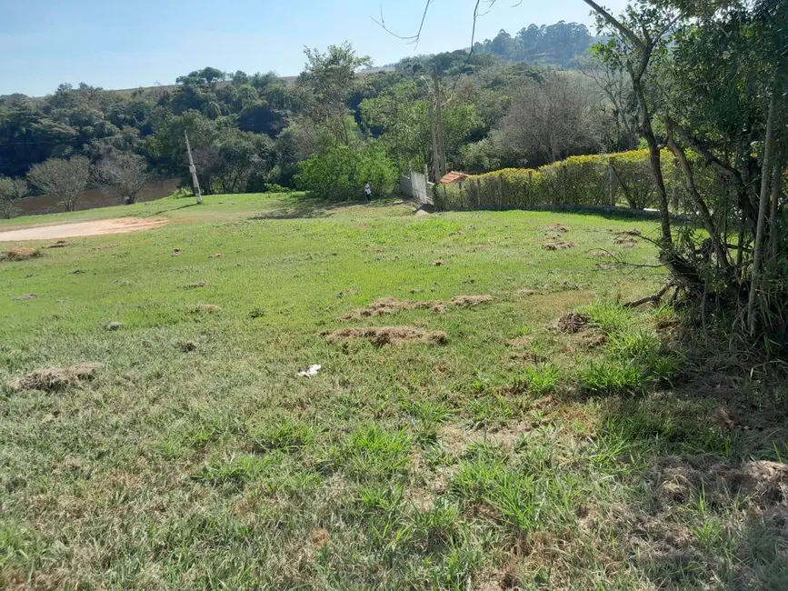 Foto 5 de Terreno / Lote à venda, 800m2 em Aracoiaba Da Serra - SP