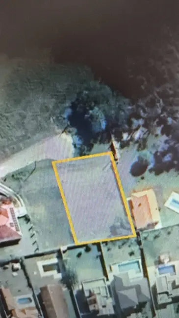 Foto 2 de Terreno / Lote à venda, 800m2 em Aracoiaba Da Serra - SP