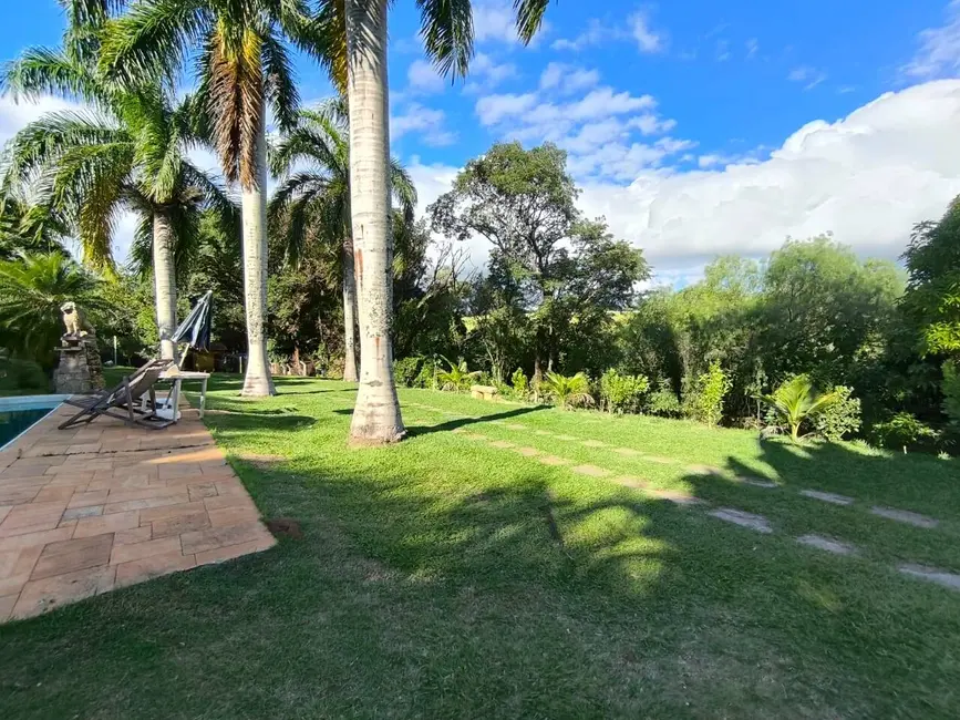 Foto 1 de Chácara com 3 quartos à venda, 345m2 em Aracoiaba Da Serra - SP