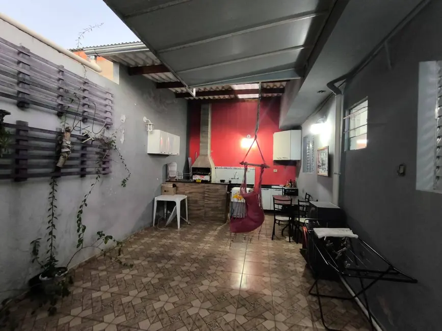 Casa com 2 quartos à venda, 150m2 em Jardim Montreal, Sorocaba - SP - imagem 3 Foto 3 de Casa com 2 quartos à venda, 150m2 em Jardim Montreal, Sorocaba - SP