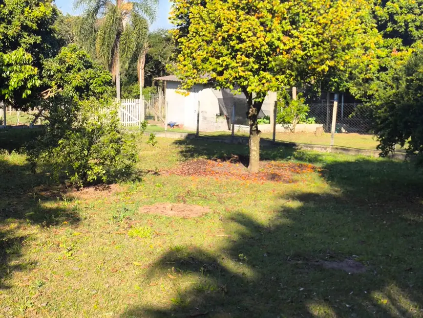 Chácara com 3 quartos à venda, 5000m2 em Alambari - SP - imagem 5 Foto 5 de Chácara com 3 quartos à venda, 5000m2 em Alambari - SP