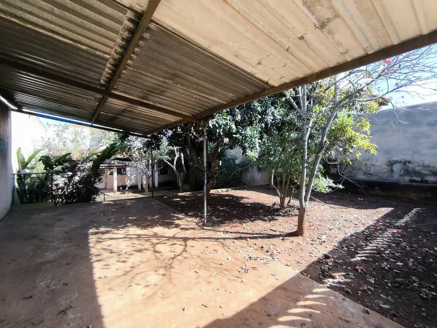 Foto 9 de Casa com 1 quarto à venda, 75m2 em Centro, Capela Do Alto - SP