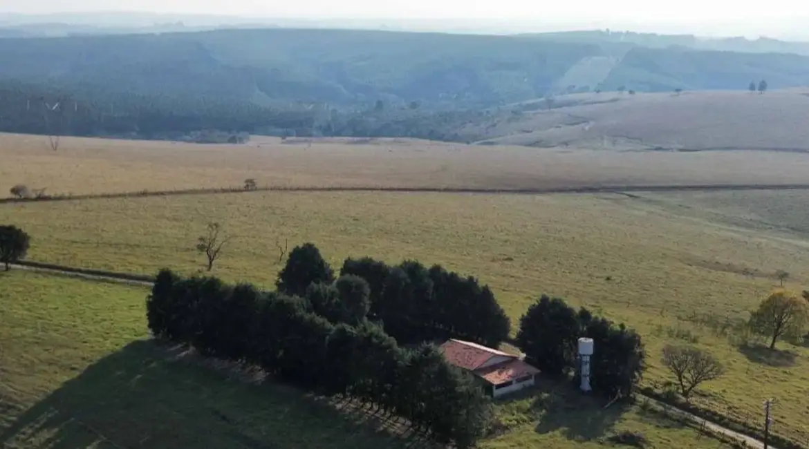 Foto 1 de Chácara com 4 quartos à venda, 907500m2 em Piedade - SP