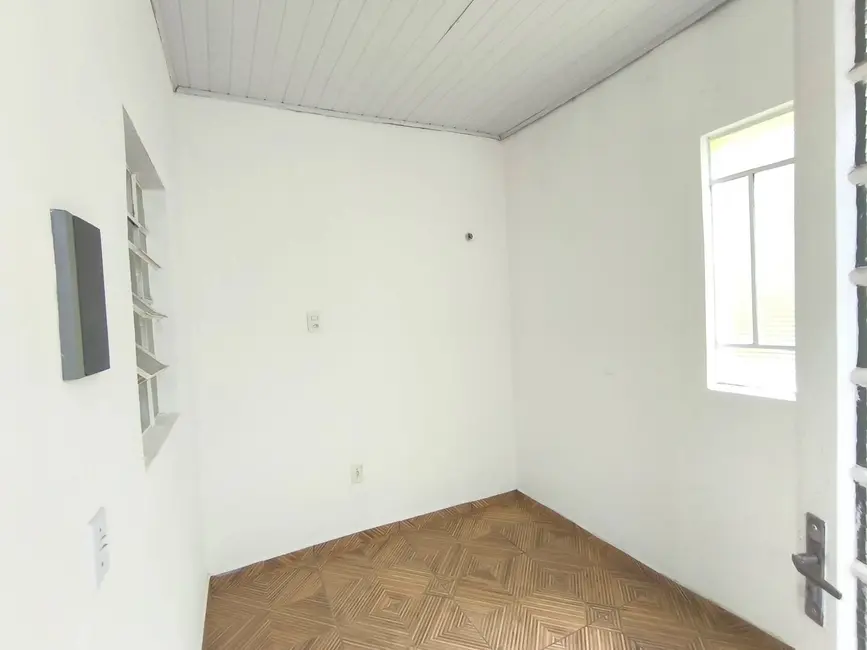 Casa com 2 quartos à venda em Vila Hortência, Sorocaba - SP - imagem 2 Foto 2 de Casa com 2 quartos à venda em Vila Hortência, Sorocaba - SP