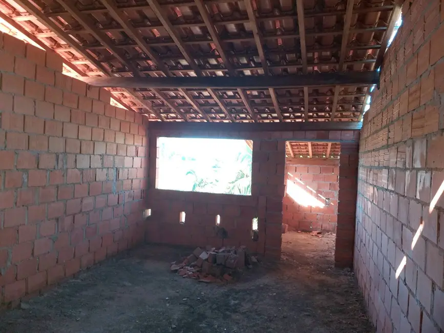Chácara com 2 quartos à venda em Sarapui - SP - imagem 8 Foto 8 de Chácara com 2 quartos à venda em Sarapui - SP