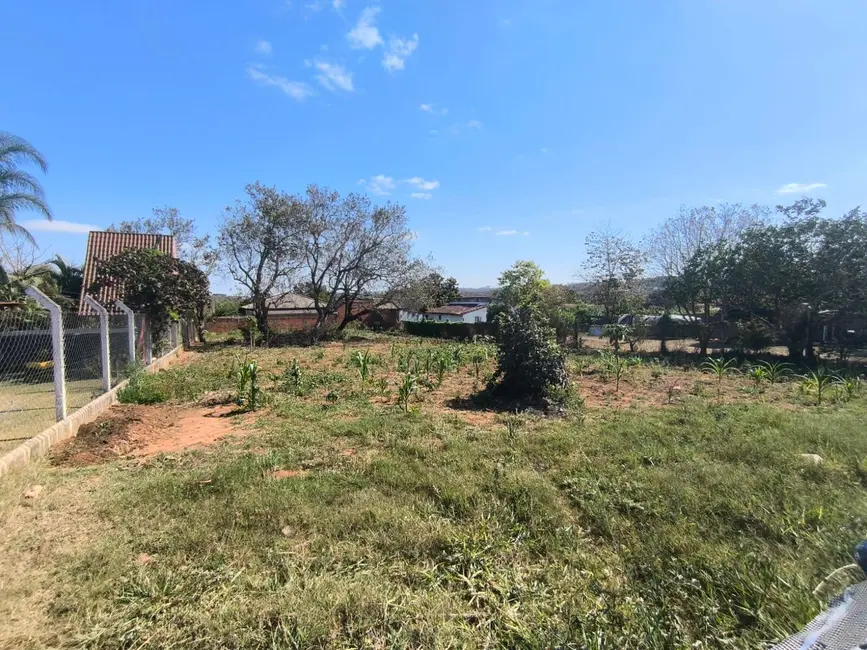 Foto 3 de Chácara à venda, 1000m2 em Aracoiaba Da Serra - SP