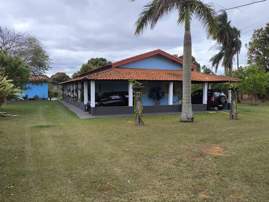 Foto 1 de Chácara com 4 quartos à venda, 2800m2 em Aracoiaba Da Serra - SP