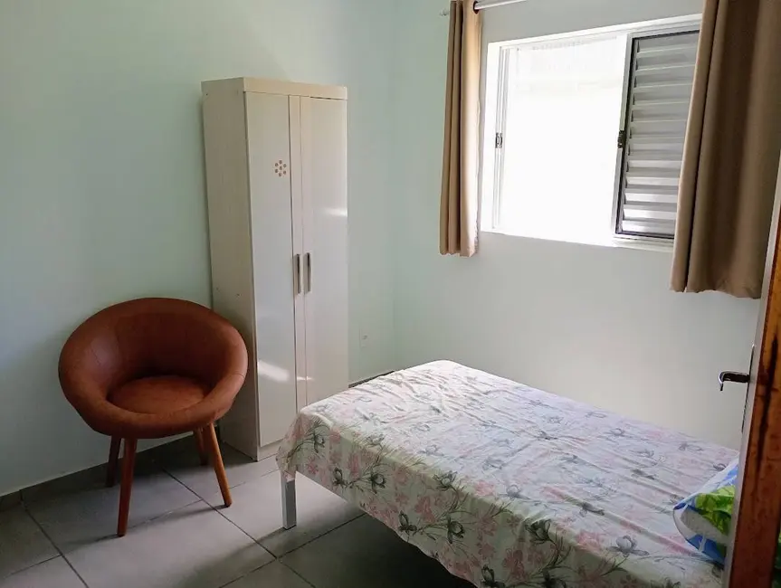 Chácara com 3 quartos à venda, 800m2 em Alambari - SP - imagem 8 Foto 8 de Chácara com 3 quartos à venda, 800m2 em Alambari - SP