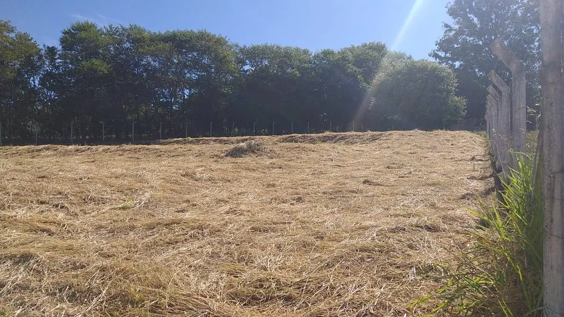 Terreno / Lote à venda, 1750m2 em Alambari - SP - imagem 4 Foto 4 de Terreno / Lote à venda, 1750m2 em Alambari - SP