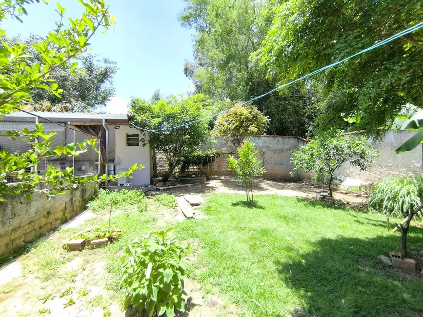 Foto 9 de Casa com 3 quartos à venda, 1000m2 em Alambari - SP