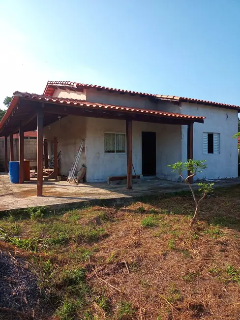 Foto 1 de Chácara com 3 quartos à venda, 110m2 em Capela Do Alto - SP