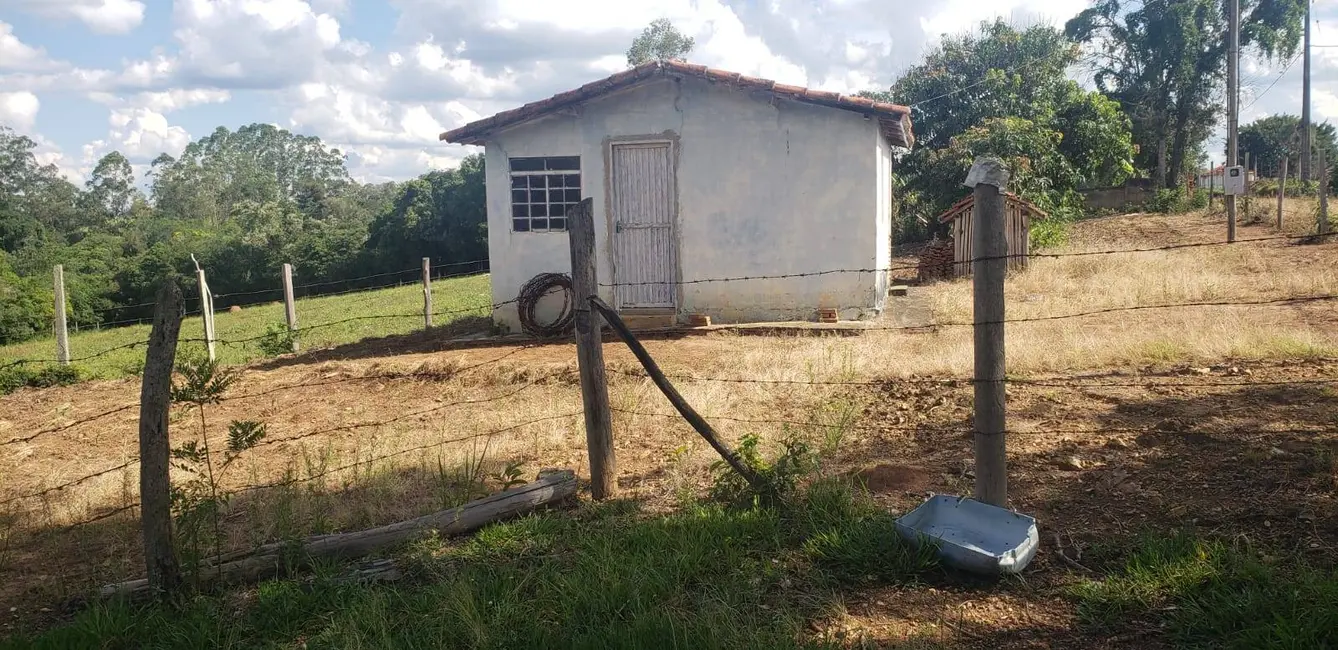 Foto 2 de Chácara com 2 quartos à venda, 65150m2 em Angatuba - SP