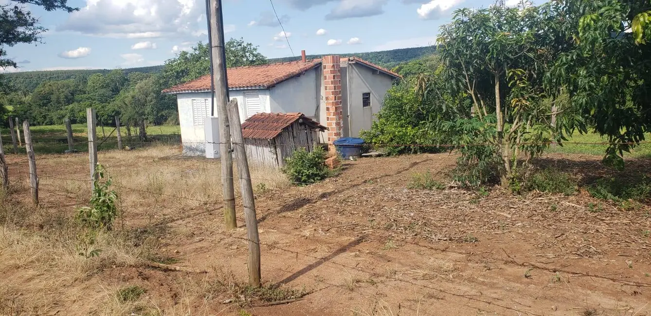 Foto 3 de Chácara com 2 quartos à venda, 65150m2 em Angatuba - SP