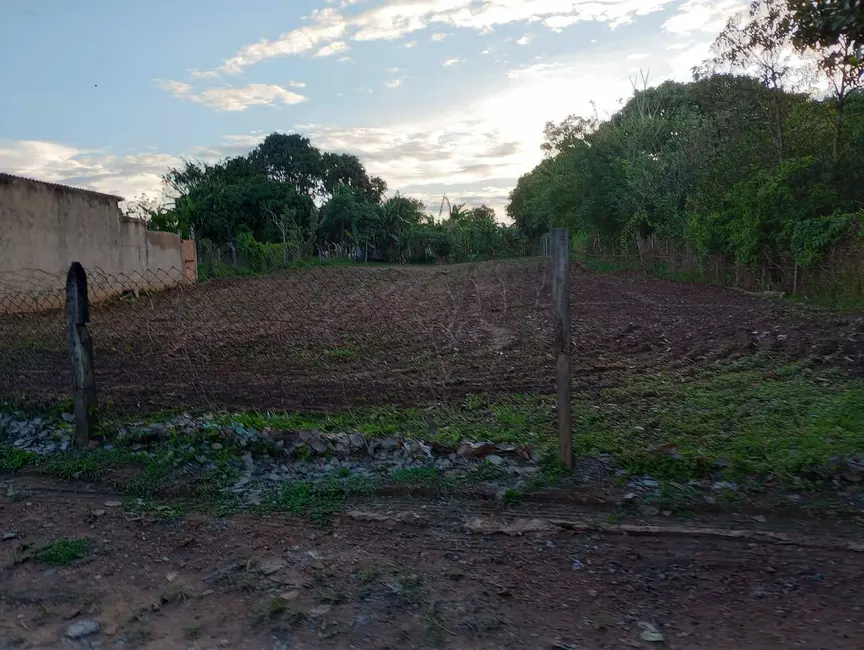 Foto 3 de Terreno / Lote à venda, 1600m2 em Capela Do Alto - SP