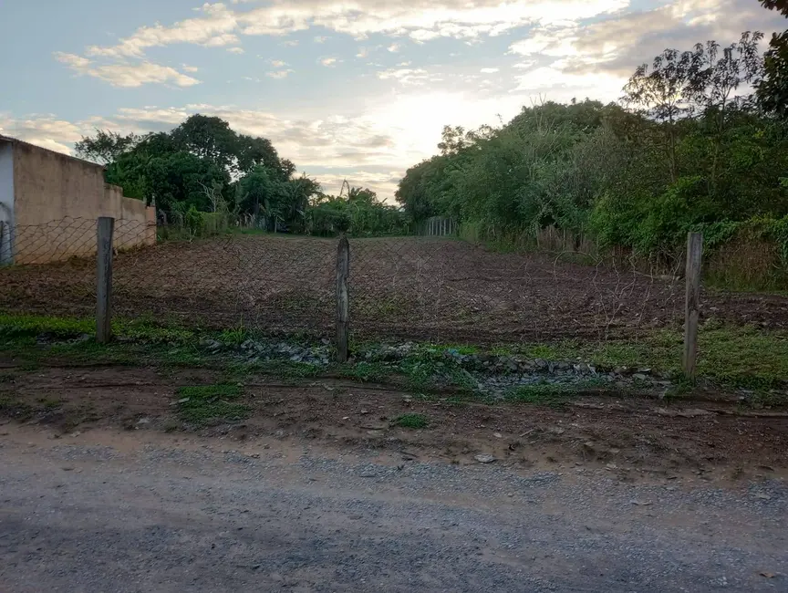 Foto 4 de Terreno / Lote à venda, 1600m2 em Capela Do Alto - SP