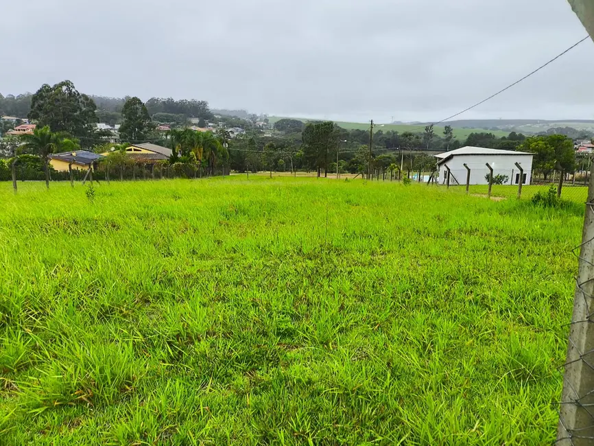 Foto 6 de Terreno / Lote à venda, 1032m2 em Alambari - SP