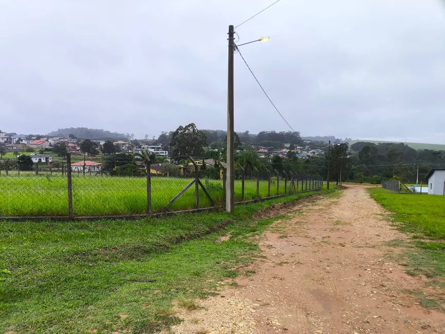 Foto 4 de Terreno / Lote à venda, 1032m2 em Alambari - SP
