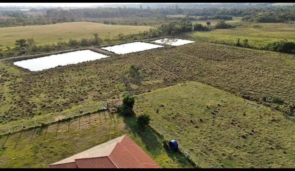 Foto 2 de Chácara com 4 quartos à venda, 59250m2 em Centro, Angatuba - SP