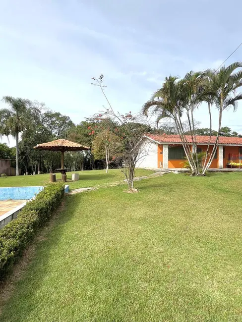 Foto 1 de Chácara à venda em Piedade - SP