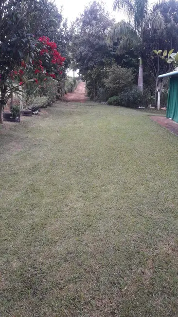 Foto 5 de Chácara com 2 quartos à venda, 119m2 em Centro, Angatuba - SP