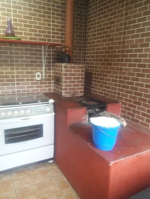 Foto 4 de Chácara com 2 quartos à venda, 119m2 em Centro, Angatuba - SP