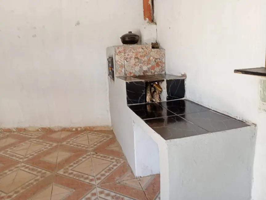 Casa com 1 quarto à venda, 480m2 em Centro, Capela Do Alto - SP - imagem 4 Foto 4 de Casa com 1 quarto à venda, 480m2 em Centro, Capela Do Alto - SP