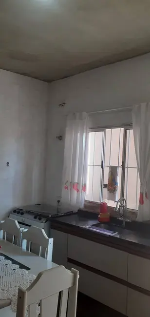 Foto 7 de Casa com 4 quartos à venda, 125m2 em Salto De Pirapora - SP