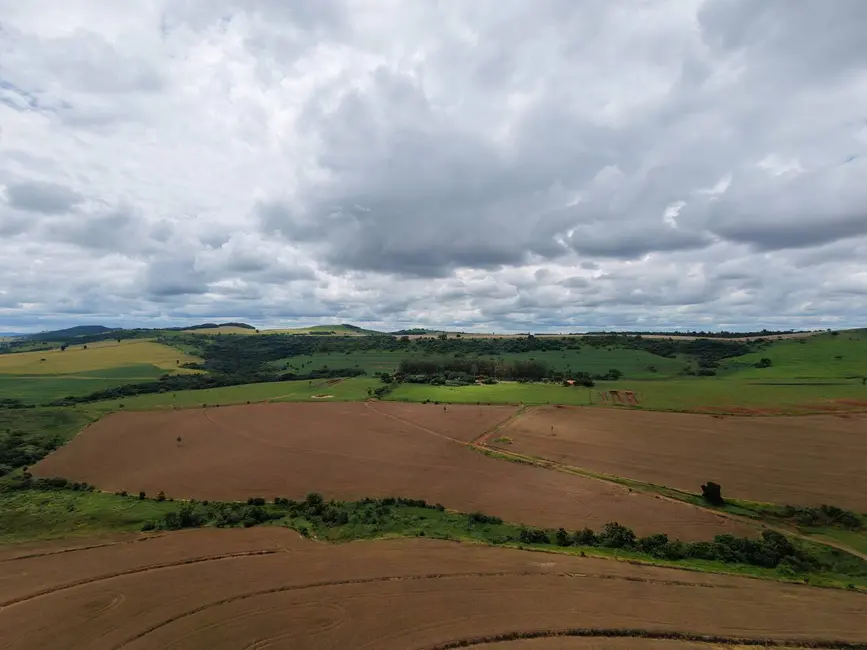 Chácara com 5 quartos à venda, 15460000m2 em Taquarituba - SP - imagem 7 Foto 7 de Chácara com 5 quartos à venda, 15460000m2 em Taquarituba - SP