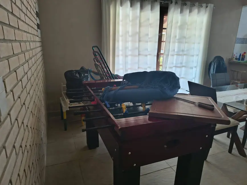 Chácara com 4 quartos à venda, 1000m2 em Aracoiaba Da Serra - SP - imagem 5 Foto 5 de Chácara com 4 quartos à venda, 1000m2 em Aracoiaba Da Serra - SP