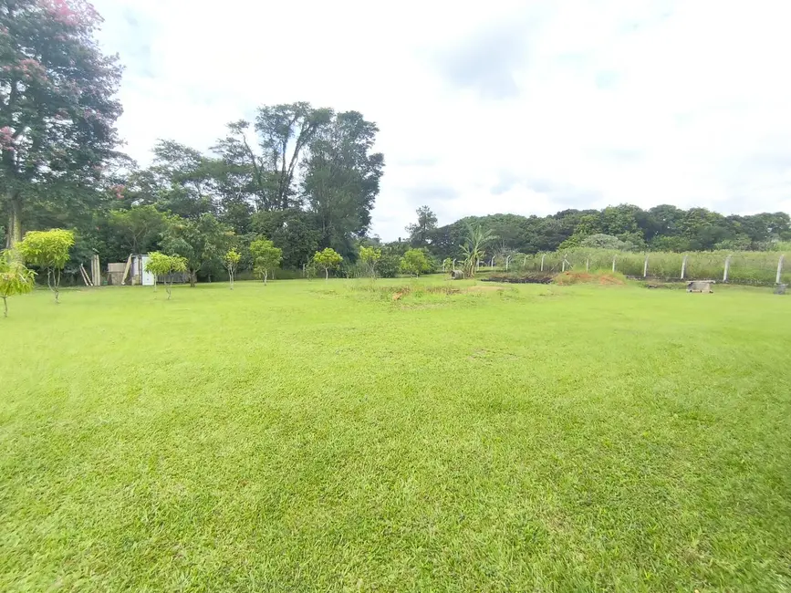 Chácara com 4 quartos à venda, 5000m2 em Capela Do Alto - SP - imagem 9 Foto 9 de Chácara com 4 quartos à venda, 5000m2 em Capela Do Alto - SP