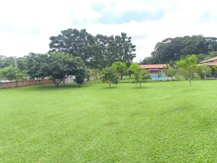Chácara com 4 quartos à venda, 5000m2 em Capela Do Alto - SP - imagem 6 Foto 6 de Chácara com 4 quartos à venda, 5000m2 em Capela Do Alto - SP